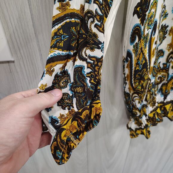 Urban Nomad Long Sleeve Keyhole Back Women's Blouse Sheer S/M - Picture 2 of 8